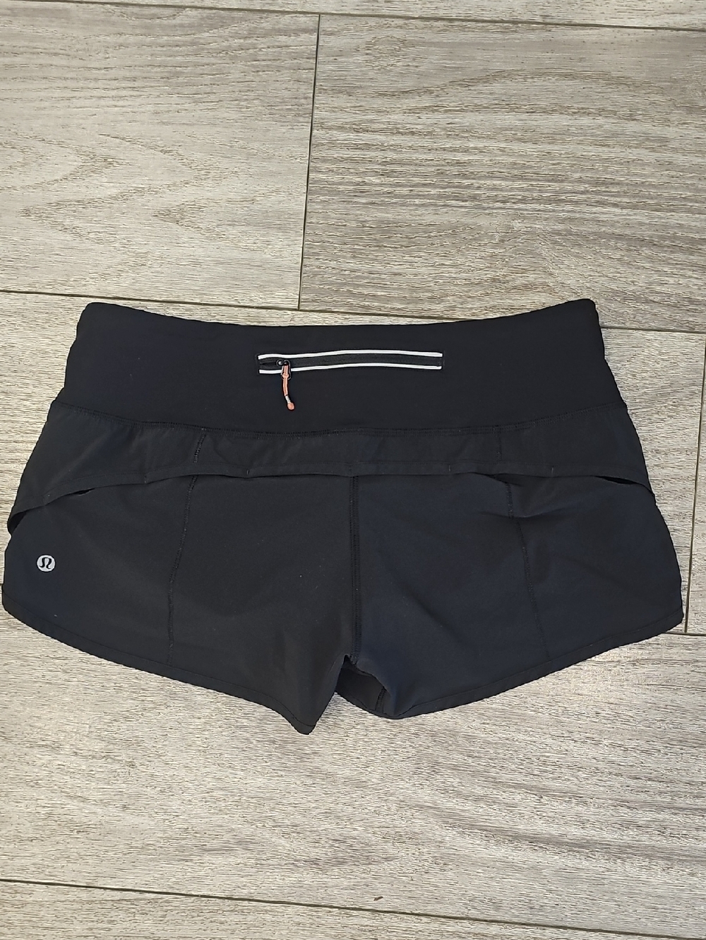 lululemon athletica Black Athletic Shorts - Picture 3 of 3